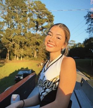 Embreigh Courtlyn Height and Weight